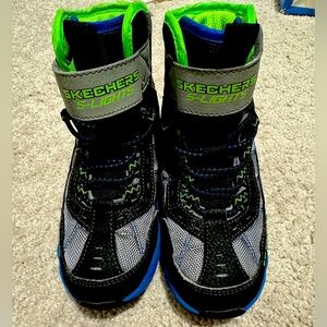 Skechers Boots/ Shoes Water Repellent Light Up Boys